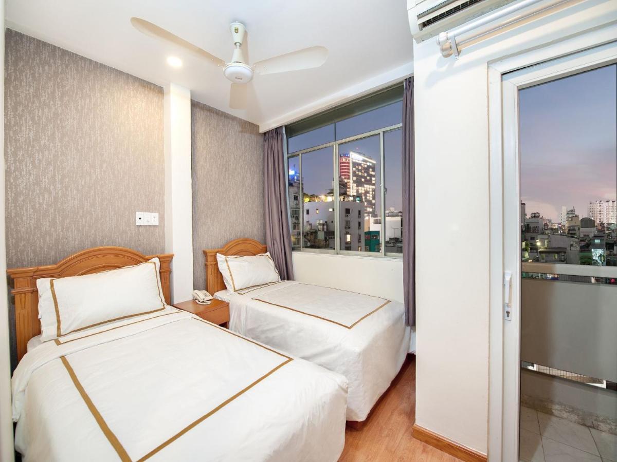 Lan Anh Hotel Thành Pho Ho Chí Minh Esterno foto