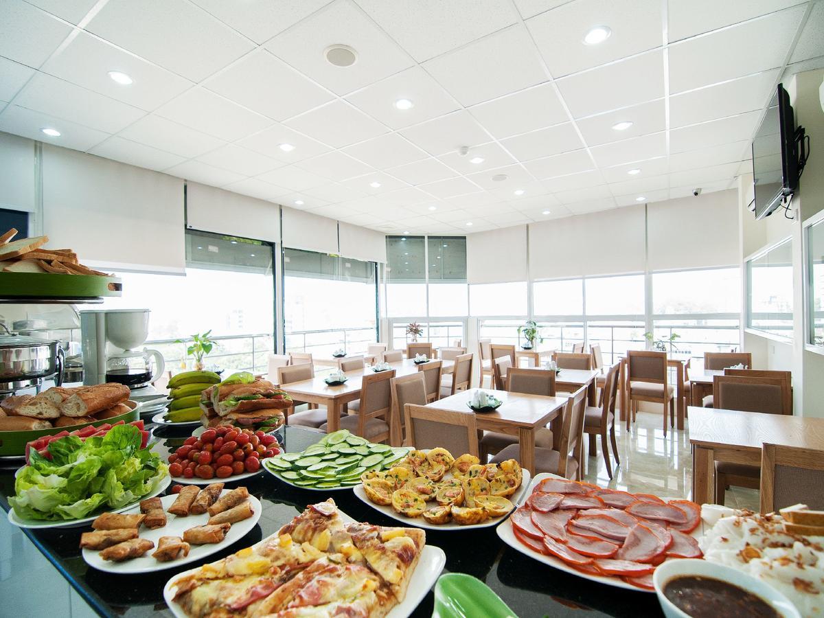 Lan Anh Hotel Thành Pho Ho Chí Minh Esterno foto